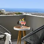 Altura Residences By K&k Apartamento *