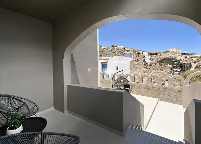 Altura Residences With Outdoor Hot Tubs By K&k * Éxo Goniá