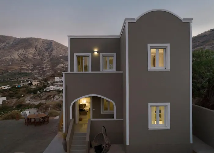 Altura Residences With Outdoor Hot Tubs By K&k