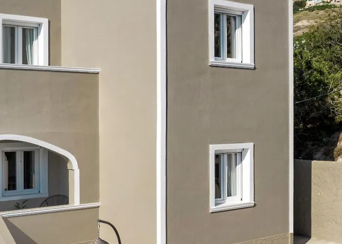 Altura Residences With Outdoor Hot Tubs By K&k