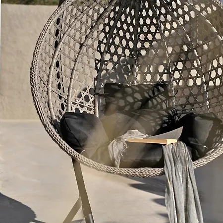 Altura Residences With Outdoor Hot Tubs By K&k * Éxo Goniá