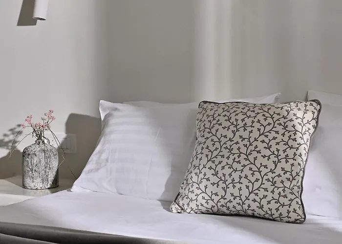 Altura Residences With Outdoor Hot Tubs By K&k Apartment Éxo Goniá